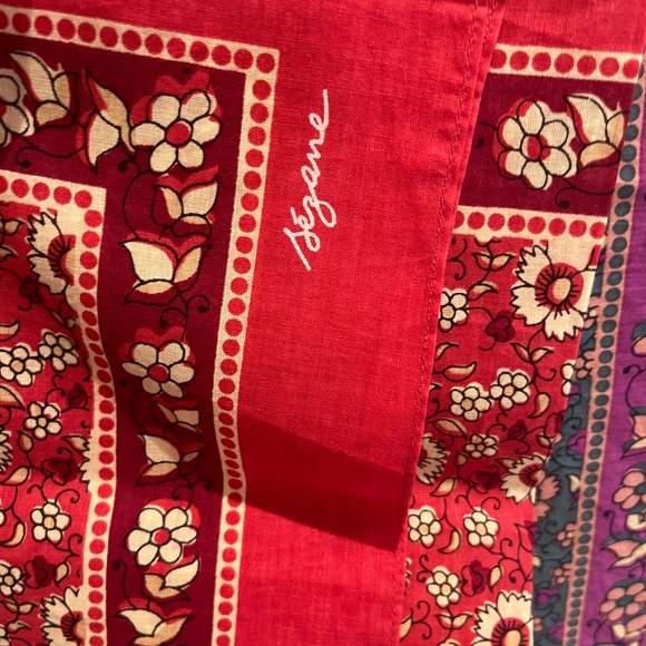 Two Sezane Scarves - Picture 3 of 7